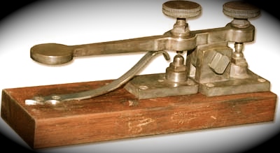 Vail-Lever-Correspondence